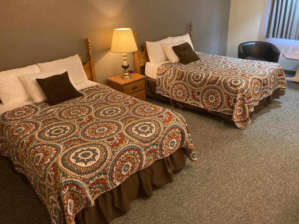 Clintonville Landmark Motel المظهر الخارجي الصورة